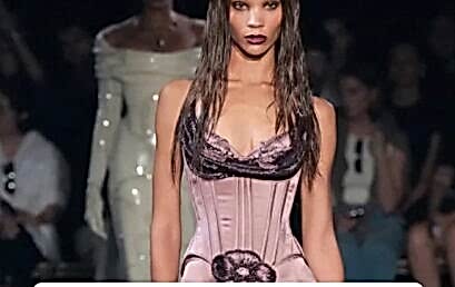 Платье цвета Каберне Совиньон Платье цвета Каберне Совиньон